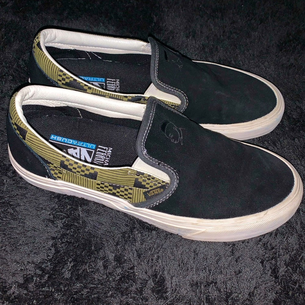 Vans size 10 Rare- Michael February olive green